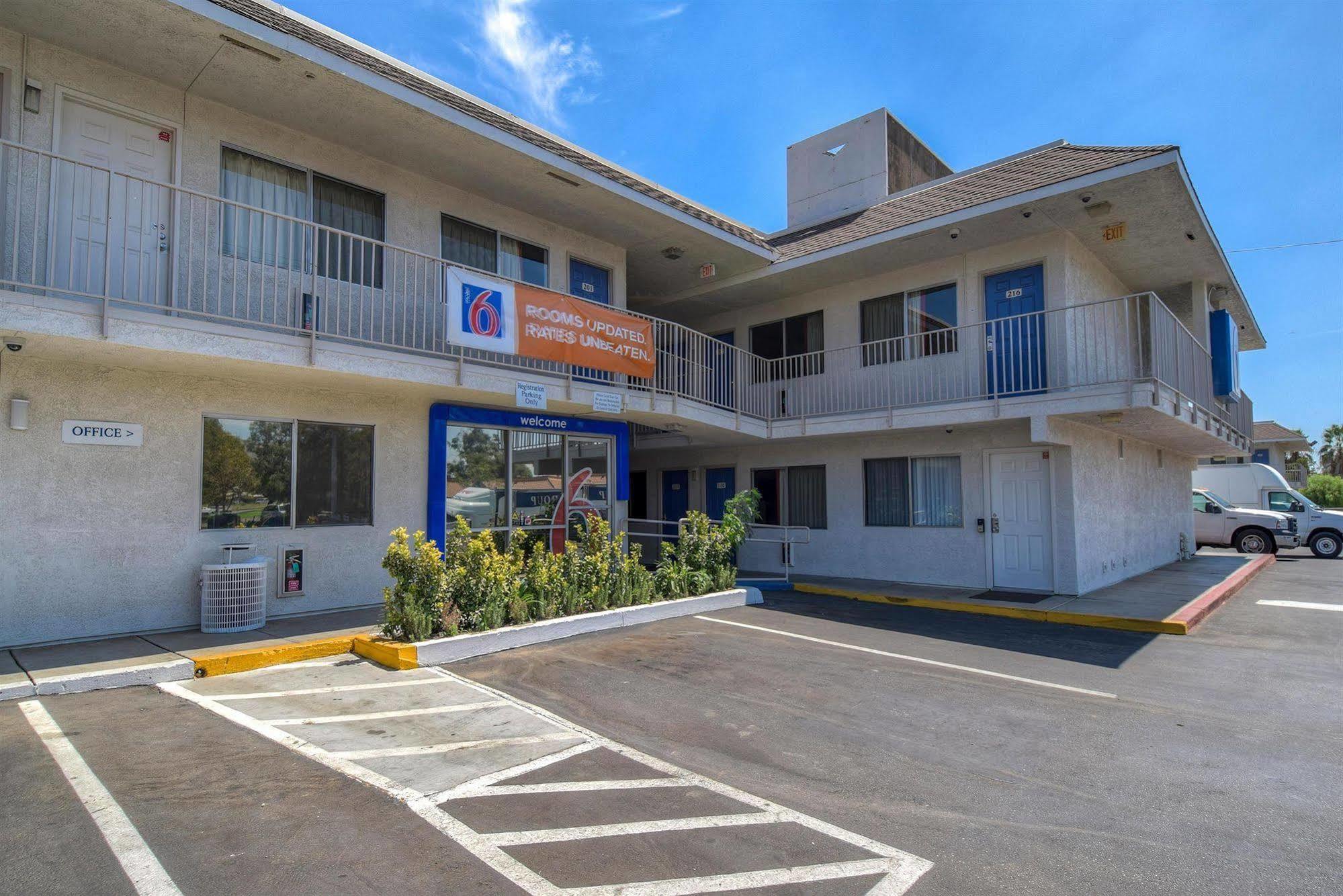 Motel 6-Jurupa Valley, Ca - Riverside West Exterior photo