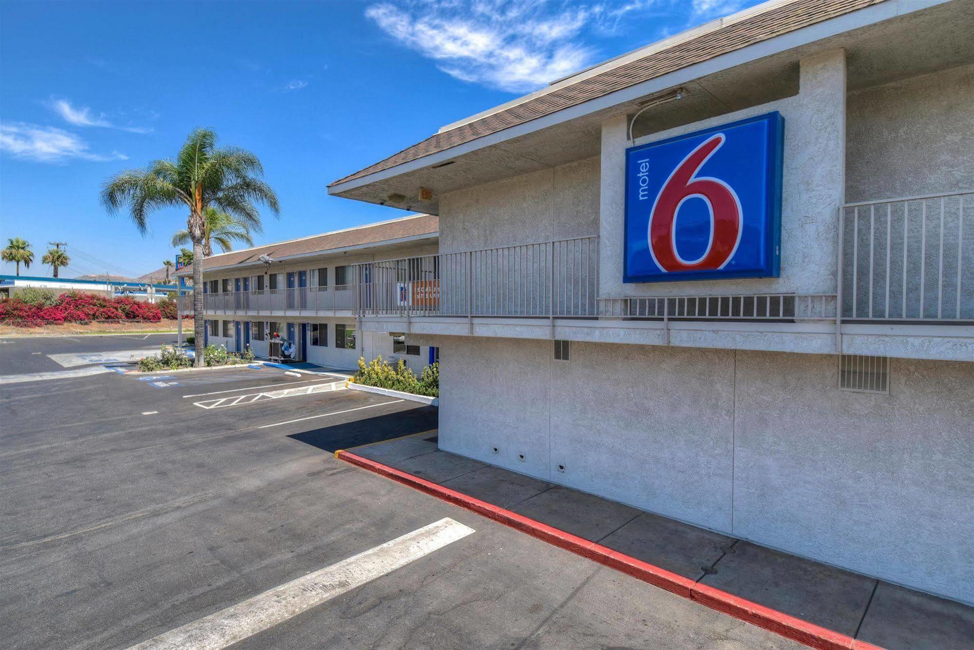 Motel 6-Jurupa Valley, Ca - Riverside West Exterior photo