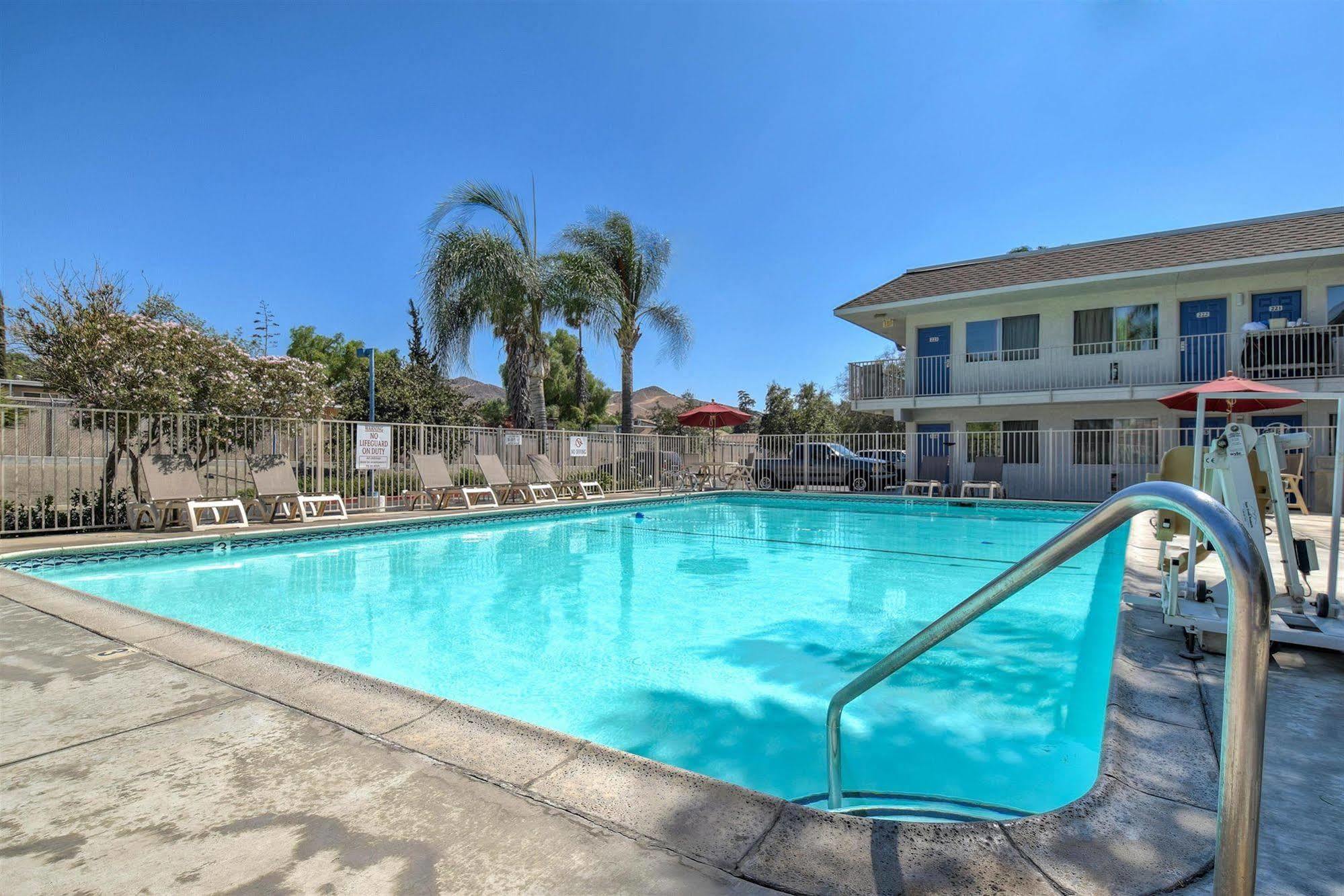 Motel 6-Jurupa Valley, Ca - Riverside West Exterior photo