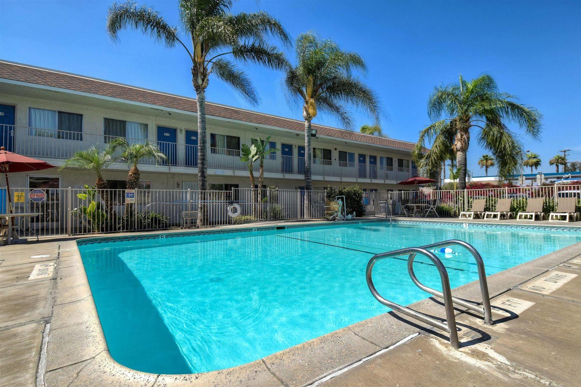 Motel 6-Jurupa Valley, Ca - Riverside West Exterior photo